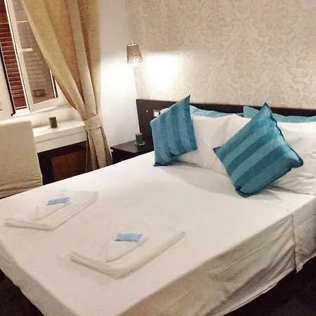 Affittacamere The Place In Roma