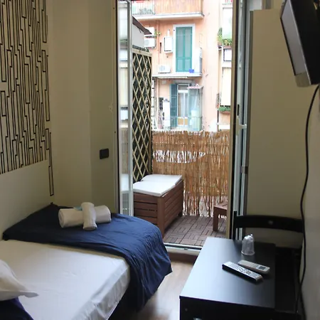 Affittacamere The Place In Roma