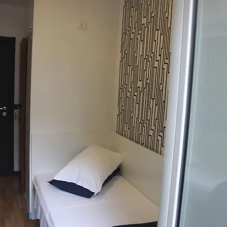 The Place In 3* Roma